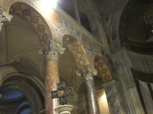Columns and arches in the nave