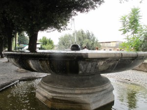 Villa Medici's "cannonball" fountain