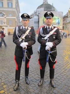 Carabinieri, in their stylish uniforms!