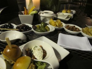 Generous, complimentary bar snacks